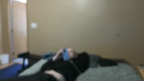 MH online show from April 10, 11:42 pm