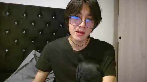 Snapshot of matti_mendez_ chatting on June 24, 11:37 pm Matti Mendez online show from June 24, 11:37 pm