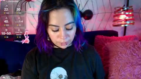 Snapshot of matti_sofia chatting on November 14, 11:09 am TATIANA AND ROUS online show from November 14, 11:09 am