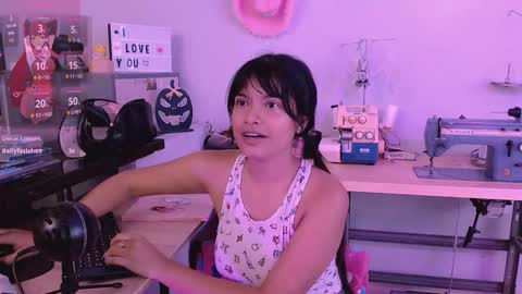 mattilda_18 online show from October 1, 8:59 pm