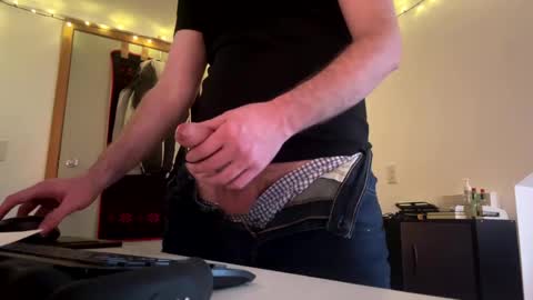 Snapshot of mattiufr chatting on December 26, 2:48 pm Matt online show from December 26, 2:48 pm