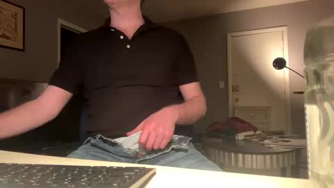 Snapshot of mattiufr chatting on December 23, 2:31 am Matt online show from December 23, 2:31 am