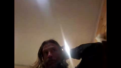 Snapshot of mattman82666 chatting on December 3, 9:11 am mattman82666 online show from December 3, 9:11 am