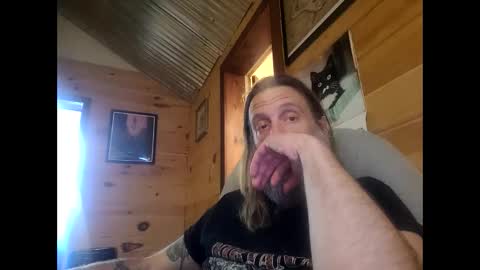 Snapshot of mattman82666 chatting on January 5, 3:55 pm mattman82666 online show from January 5, 3:55 pm