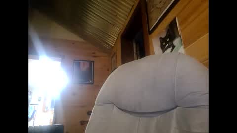 Snapshot of mattman82666 chatting on January 19, 10:39 pm mattman82666 online show from January 19, 10:39 pm