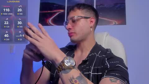 mattsaill_ online show from October 22, 9:42 am