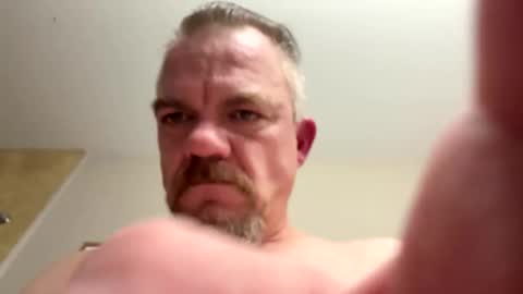 mattstanley424955 online show from March 11, 11:00 pm