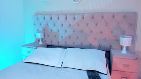 Snapshot of mattthompsonn chatting on October 21, 9:37 pm Matt online show from October 21, 9:37 pm