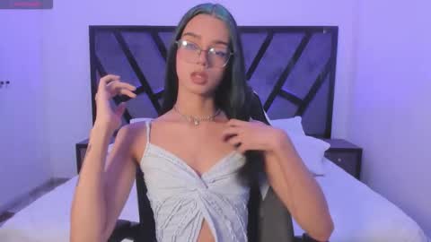 Snapshot of mattthompsonn chatting on November 13, 9:58 pm Matt online show from November 13, 9:58 pm