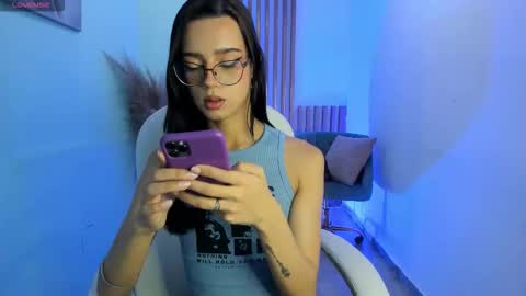 Snapshot of mattthompsonn chatting on December 16, 10:59 pm Matt online show from December 16, 10:59 pm