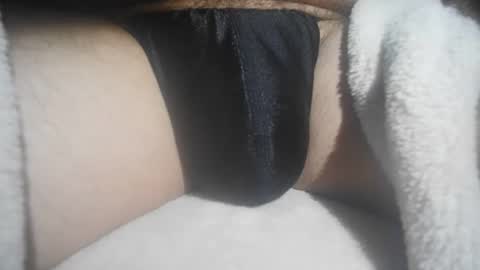 Snapshot of mattty13 chatting on December 2, 4:24 pm Hairy Bud online show from December 2, 4:24 pm