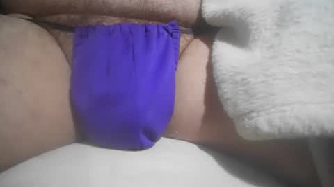 Snapshot of mattty13 chatting on January 6, 5:27 pm Hairy Bud online show from January 6, 5:27 pm