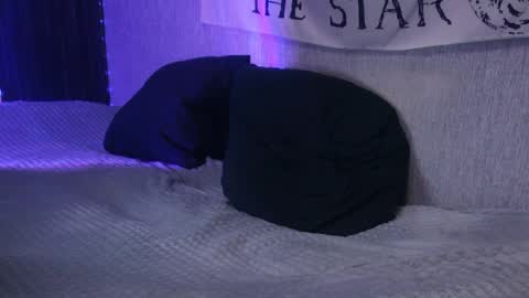 matty_trees online show from May 7, 2:11 pm