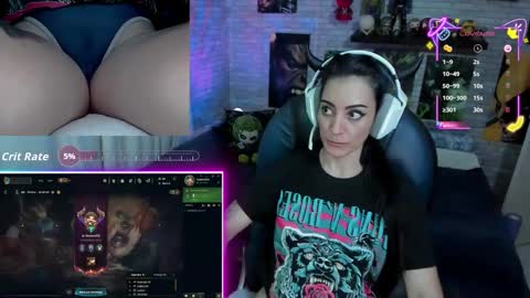 Snapshot of mature_gamer chatting on October 3, 2:30 am Nath online show from October 3, 2:30 am