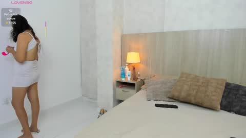 Macarena online show from September 9, 3:39 am