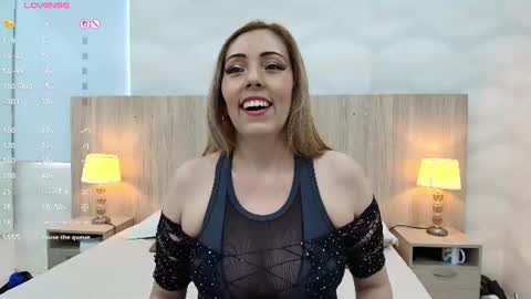 Snapshot of mature_marce chatting on July 30, 7:35 pm Marce online show from July 30, 7:35 pm