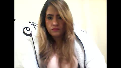 mature_sweet3827 online show from January 9, 7:21 am