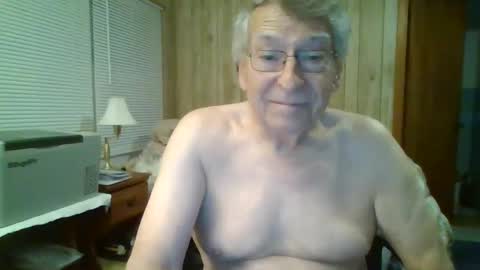 Snapshot of maturecouple1954 chatting on February 20, 12:04 pm SXECPL55 at G mail Dot Com online show from February 20, 12:04 pm