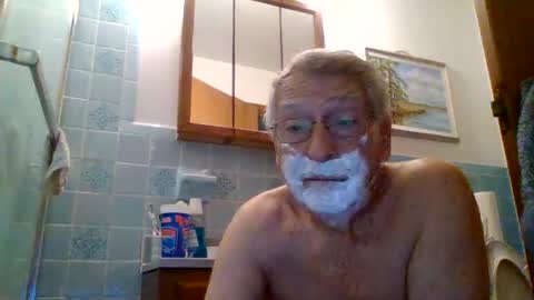 Snapshot of maturecouple1954 chatting on October 29, 1:57 pm SXECPL55 at G mail Dot Com online show from October 29, 1:57 pm