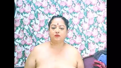 matureindian654u online show from June 24, 12:26 pm