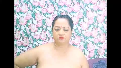 matureindian654u online show from July 6, 7:38 pm