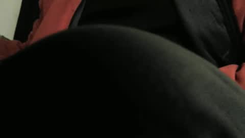 Snapshot of maty_212121 chatting on March 4, 10:57 am Mattias online show from March 4, 10:57 am