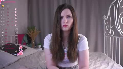 Snapshot of maudhaskell chatting on February 25, 5:58 pm Lily online show from February 25, 5:58 pm