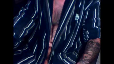 mauni1964 online show from December 4, 3:27 am