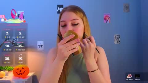 maureencoombs online show from November 3, 4:03 am