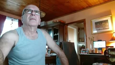 Maurice online show from February 17, 12:38 pm