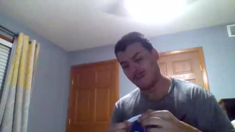 mauricescott online show from March 31, 3:08 am