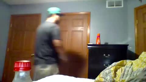 mauricescott online show from April 16, 12:44 am