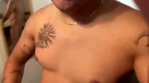 Snapshot of mauricio760p chatting on October 7, 12:13 pm mauricio760p online show from October 7, 12:13 pm