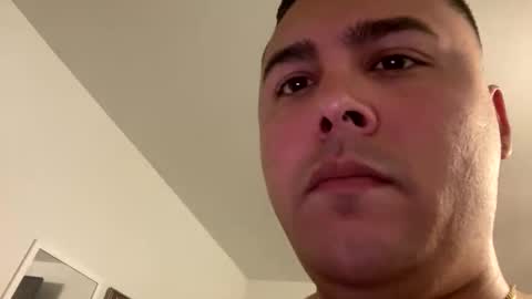 Snapshot of mauricio760p chatting on October 18, 12:57 am mauricio760p online show from October 18, 12:57 am