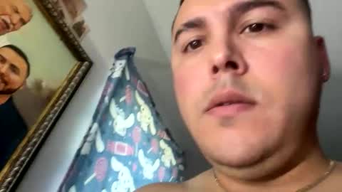 Snapshot of mauricio76pl chatting on March 26, 5:40 pm Bigdick469 online show from March 26, 5:40 pm