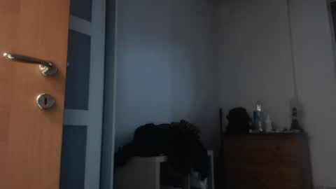 mauro1971 online show from October 1, 7:03 am