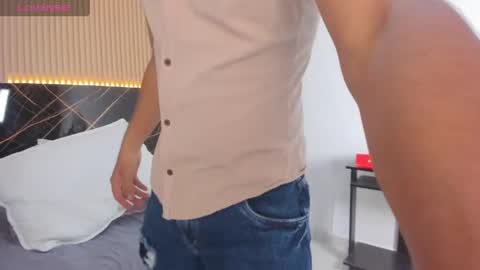Snapshot of mauro_boy chatting on June 4, 7:20 pm mauro_boy online show from June 4, 7:20 pm