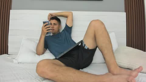 Snapshot of mauro_boy chatting on June 29, 7:03 pm mauro_boy online show from June 29, 7:03 pm