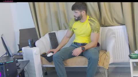 mauro_real_man online show from November 6, 6:53 pm