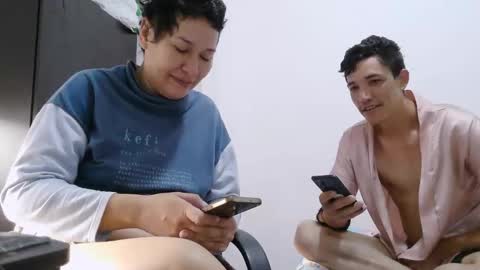 mauroluxandra online show from February 22, 1:09 pm