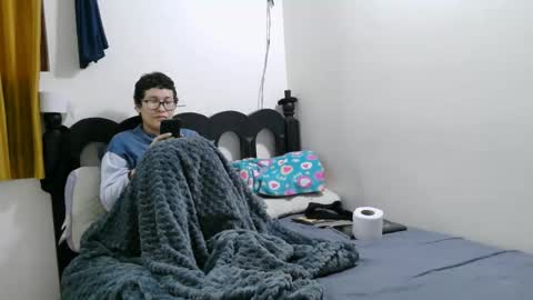 mauroluxandra online show from March 19, 3:38 pm