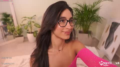 Snapshot of mavii__ chatting on February 11, 6:35 pm Maria Victoria Schedule 2pm until 9pm GMT-5 online show from February 11, 6:35 pm