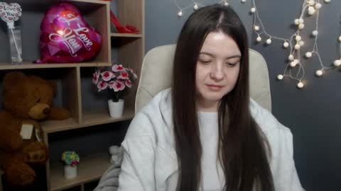 MavkaCute online show from February 17, 7:09 pm