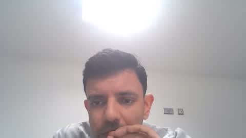 Snapshot of max3758000 chatting on February 8, 11:57 am max3758000 online show from February 8, 11:57 am