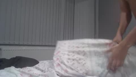 Snapshot of max3758000 chatting on February 20, 8:31 pm max3758000 online show from February 20, 8:31 pm