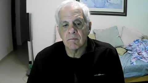 Snapshot of max_2017 chatting on July 3, 1:45 am max_2017 online show from July 3, 1:45 am