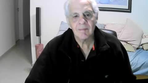 Snapshot of max_2017 chatting on July 20, 1:20 am max_2017 online show from July 20, 1:20 am