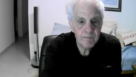 Snapshot of max_2017 chatting on July 28, 1:56 am max_2017 online show from July 28, 1:56 am