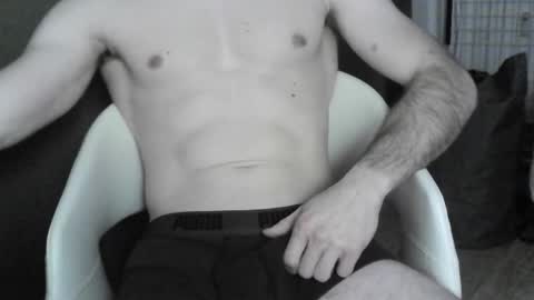 Max online show from March 6, 2:57 pm