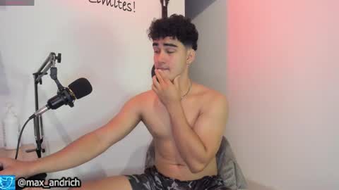 Max... online show from February 3, 8:19 am